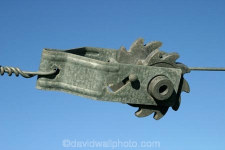 8;agriculture;farm;farming;farmland;farms;fence;fence-line;fence-lines;fence-strainer;fence-strainers;fence_line;fence_lines;fenceline;fencelines;fences;invention;inventions;number-8;number-eight;Outdoor;Outdoors;Outside;Rural;strain;strainer;strainers;tension;wire