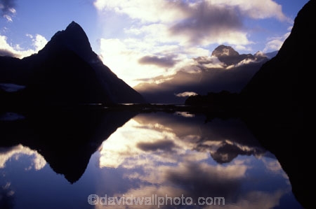 beautiful;beauty;bluff;bluffs;calm;calmness;cliff;cliffs;coast;coastal;coastline;fiord;fiords;fjord;fjords;majestic;middle-earth;mountain;mountains;natural;nature;peak;peaks;reflection;reflections;scene;scenic;sea;snow;snowy;sounds;south-west;southland;still;stillness;summit;summits;te-wahipounamu-south_west-new-zealand-world-hertitage-area;water