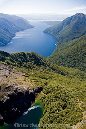 aerial;aerial-photo;aerial-photography;aerial-photos;aerial-view;aerial-views;aerials;air-to-air;altitude;bush-line;bush-lines;bush_line;bush_lines;bushline;bushlines;Fiordland;Fiordland-N.P;Fiordland-National-Park;Fiordland-NP;lake;Lake-Te-Anau;lakes;mountain-lake;mountain-lakes;Mt-Maury;N.Z.;national-park;national-parks;New-Zealand;NZ;S.I.;SI;snow-line;snow-lines;snow_line;snow_lines;snowline;snowlines;South-Fiord;South-Island;south-west-new-zealand-world-heritage-area;Southland;tarn;tarns;te-wahi-pounamu;te-wahipounamu;te-wahipounamu-south_west-new-zealand-world-heritage-area;tree-line;tree-lines;tree_line;tree_lines;treeline;treelines;water;world-heirtage-site;world-heirtage-sites;world-heritage-area;world-heritage-areas