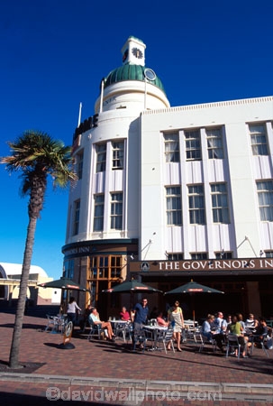 Art-Deco;art;deco;authentic;example;examples;1931;earthquake;rebuilt;rebuild;city;theme;Art-Deco-Capital-of-the-World;art-deco-object-d�rt;famous;fame;Frank-Lloyd-Wright;unique;Art-Deco-Trust;Napier-City-Council;Deco-Centre;tourist;tourism;tourists;inspire;inspiring;inspired;detail;details;designer;J-A-Louis-Hay;architect;architecture;heritage;aplied-arts;art-deco-period;geometry;simple;simplicity;vibrant;colour;color;colours;colors;shape;shapes;graciousness;form;perservation;road;roads;street;streets;stucco;flat;celebration;celebrate;Art-Deco-Weekend;cafe;cafes;alfresco