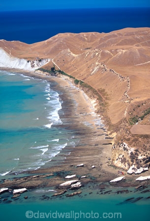 aerials;white-cliffs;cliff;mudstone;sandstone;sand_stone;sand-stone;bluff;bluffs;coast;coastal;coasatline;shore;shoreline;point;promontory;hawke-bay;pacific-ocean;tourist;tourists;tourism