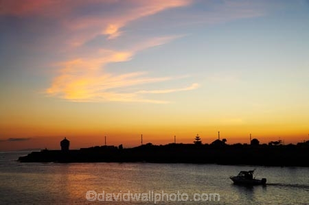 boat;boats;break-of-day;coast;coastal;coastline;coastlines;coasts;cruise;cruises;dawn;dawning;daybreak;first-light;fishing-boat;fishing-boats;harbor;harbors;harbour;Harbour-Entrance;harbours;Hawke-Bay;Hawkes-Bay;Inner-Harbour;launch;launches;morning;N.I.;N.Z.;Napier;New-Zealand;NI;North-Island;NZ;ocean;oceans;Perfume-Point;sea;shore;shoreline;shorelines;shores;sunrise;sunrises;sunup;twilight;water