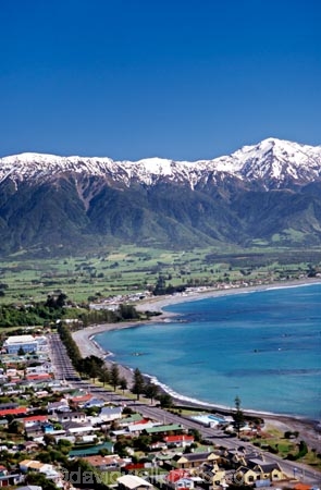 bay;bays;coast;mountain;mountains;ocean;range;ranges;sea;snow;tourism;tourist;tourists;township