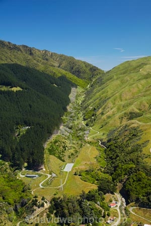 aerial;aerial-image;aerial-images;aerial-photo;aerial-photograph;aerial-photographs;aerial-photography;aerial-photos;aerial-view;aerial-views;aerials;Kapiti-Coast;N.I.;N.Z.;New-Zealand;NI;North-Is;North-Island;NZ;Paekakariki;proposed-motorway;route;SH1;State-Highway-1;State-Highway-one;Transmission-Gully-Project;Wellington;Wellington-Northern-Corridor