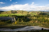 agricultural;agriculture;autuminal;autumn;autumn-colour;autumn-colours;autumnal;color;colors;colour;colours;country;countryside;deciduous;fall;farm;farming;farmland;farms;field;fields;Kawhatau-River;Kawhatau-Valley;leaf;leaves;meadow;meadows;N.I.;N.Z.;New-Zealand;NI;North-Island;NZ;paddock;paddocks;pasture;pastures;Rangitikei;rural;season;seasonal;seasons;tree;trees;valley;valleys