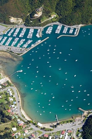 aerial;aerials;bay;bays;boat;boat-harbor;boat-harbors;boat-harbour;boat-harbours;boats;coast;coastal;coastline;coastlines;coasts;cove;coves;cruiser;cruisers;harbor;harbors;harbour;harbours;inlet;inlets;launch;launches;marina;marinas;marlborough;Marlborough-Sounds;new-zealand;nz;picton;queen-charlotte-sound;sea;shore;shoreline;shorelines;shores;sound;sounds;south-island;Waikawa;waikawa-bay;Waikawa-Marina;water;yacht;yachts