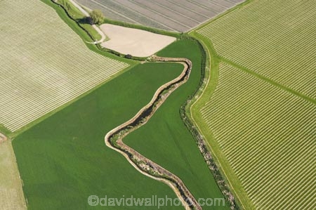 aerial;aerials;agricultural;agriculture;blenheim;brook;brooks;country;countryside;creek;creeks;crop;crops;cultivate;cultivation;farm;farming;farmland;farms;field;fields;flow;geometric;geometric-shapes;grape;grapes;grapevine;graphic;horticulture;marlborough;meadow;meadows;n.z.;New-Zealand;nz;paddock;paddocks;pasture;pastures;row;rows;rural;shape;shapes;South-Island;stream;streams;vine;vines;vineyard;vineyards;vintage;water;wet;wine;wineries;winery;wines