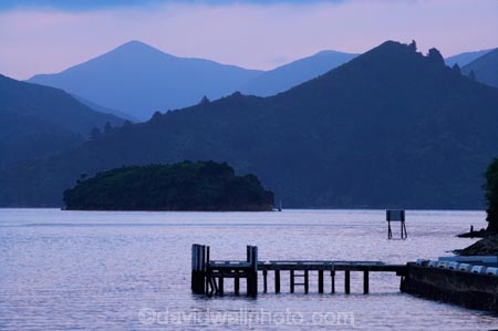 Dusk;harbor;harbors;harbour;harbours;jetties;jetty;lavendar;lilac;Marlborough;Marlborough-Sounds;mauve;New-Zealand;Picton;Picton-Harbour;pier;piers;pink;purple;Queen-Charlotte-Sound;South-Island;twilight;violet;waterside;wharf;wharfes;wharves