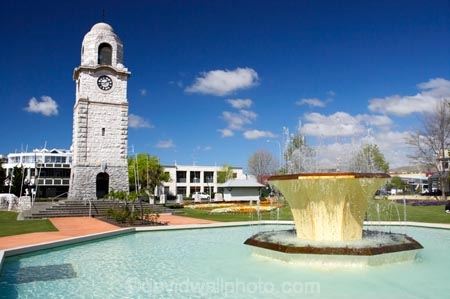 Blenheim;clock-tower;fountain;fountains;Marlborough;memorial-clock-tower;New-Zealand;Seymore-Sq;Seymore-Square;Seymour-Fountain;Seymour-Square;South-Island