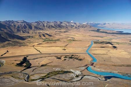 aerial;aerial-photo;aerial-photography;aerial-photos;aerials;air-to-air;aqua;Ben-Ohau-Range;blue;canal;canals;Canterbury;electricity;electricity-generation;generator;hydro-canal;hydro-canals;hydro-generation;hydro-power;hydro-power-scheme;lake;Lake-Pukaki;Lake-Ruataniwha;lakes;Mackenzie-Country;Meridain-Eneergy;Meridian;Meridian-Energy;N.Z.;New-Zealand;NZ;Ohau-A-Power-Station;Ohau-Canal;Ohau-Power-Station;Ohau-River;penstocks;power;power-generation;Pukaki-Canal;SI;South-Canterbury;South-Island;teal;turquoise
