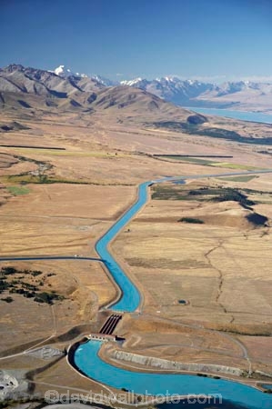 aerial;aerial-photo;aerial-photography;aerial-photos;aerials;air-to-air;aqua;Ben-Ohau-Range;blue;canal;canals;Canterbury;electricity;electricity-generation;generator;hydro-canal;hydro-canals;hydro-generation;hydro-power;hydro-power-scheme;lake;Lake-Pukaki;Lake-Ruataniwha;lakes;Mackenzie-Country;Meridain-Eneergy;Meridian;Meridian-Energy;N.Z.;New-Zealand;NZ;Ohau-A-Power-Station;Ohau-Canal;Ohau-Power-Station;Ohau-River;penstocks;power;power-generation;Pukaki-Canal;SI;South-Canterbury;South-Island;teal;turquoise