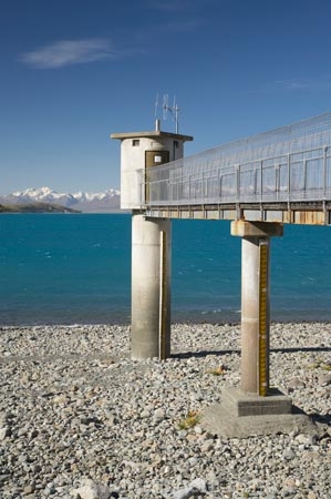 Canterbury;climate-change;drought;dry;electricity;electricity-crisis;electricity-generation;electricity-generators;environment;environmental;generator;global-warming;hydro-electric;hydro-electricity;hydro-energy;hydro-generation;hydro-power;hydro-power-scheme;hydro_electric;hydro_electricity;hydroelectric;hydroelectricity;lack-of-water;lake;lake-level-gauge;lake-level-gauges;lake-level-indicator;lake-level-indicators;lake-level-marker;lake-level-markers;Lake-Tekapo;lakes;low-hydro-level;low-hydro-levels;low-lake-level;low-lake-levels;low-water-level;low-water-levels;Mackenzie-Country;meridian;N.Z.;New-Zealand;no-rain;NZ;power;power-generation;power-shortage;renewable-energy;S.I.;SI;South-Canterbury;South-Is.;South-Island;sustainable-energies;sustainable-energy;Tekapo;water-depth-scale;water-height-scale;water-level-gauge;water-level-gauges;water-level-indicator;water-level-indicators;water-level-measurement-gauge;water-shortage;water-use