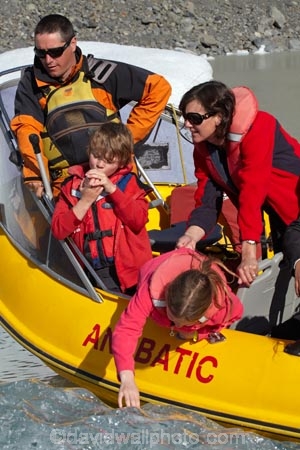 Aoraki-Mt-Cook-N.P.;Aoraki-Mt-Cook-National-Park;Aoraki-Mt-Cook-NP;Aoraki-Mt-Cook-N.P.;Aoraki-Mt-Cook-National-Park;Aoraki-Mt-Cook-NP;attaraction;attractions;boat;boats;boy;boys;brother;brothers;Canterbury;child;children;cold;double-skinned-pontoon-boats;excursion;excursions;families;family;freeze;freezing;frozen;girl;girls;glacial;glacial-lake;glacial-lakes;Glacier-Explorer-boat;Glacier-Explorer-boats;Glacier-Explorers;Glacier-Explorers-boat;Glacier-Explorers-boats;glacier-ice;glacier-terminal-lake;glacier-terminal-lakes;ice;iceberg;icebergs;icy;kid;kids;little-boy;little-boys;little-girl;little-girls;Mac-Boat;Mac-Boats;Macboat;Macboats;mother;mothers;Mt-Cook-N.P.;Mt-Cook-National-Park;Mt-Cook-NP;N.Z.;New-Zealand;NZ;people;person;plastic-boat;plastic-boats;Polyethelene-Boat;Polyethelene-Boats;S.I.;SI;sibbling;sibblings;sibling;siblings;sister;sisters;small-boys;small-girls;South-Canterbury;South-Is.;South-Island;Tasman-Glacier-Lake;Tasman-Glacier-Terminal-Lake;Tasman-Lake;Tasman-Terminal-Lake;Tasman-Valley;tourism;tourist;tourist-activity;tourist-attractions;tourist-attrraction;tourists;yellow-boat;yellow-boats