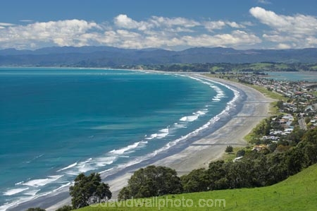 B.O.P.;Bay-of-Plenty;beach;beaches;BOP;coast;coastal;coastline;coastlines;coasts;curve;curves;foreshore;N.I.;N.Z.;New-Zealand;NI;North-Is;North-Island;NZ;ocean;Ohope;Ohope-Beach;sea;shore;shoreline;shorelines;shores;water;waves