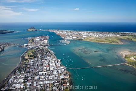 aerial;aerial-photo;aerial-photograph;aerial-photographs;aerial-photography;aerial-photos;aerial-view;aerial-views;aerials;Bay-of-Plenty;c.b.d.;CBD;Central-Business-District;coast;coastal;coastline;coastlines;coasts;estuaries;estuary;harbor;harbors;harbour;harbours;inlet;inlets;lagoon;lagoons;Mt-Maunganui;Mt.-Maunganui;N.I.;N.Z.;New-Zealand;NI;North-Is;North-Is.;North-Island;NZ;ocean;oceans;Port-of-Tauranga;sea;shore;shoreline;shorelines;shores;Tauranga;Tauranga-Airport;Tauranga-CBD;Tauranga-Harbor;Tauranga-Harbour;tidal;tide;Waikareao-Estuary;Waikareao-Expressway;Waikareao-Highway;Waikareao-Motorway;Waipu-bay;water