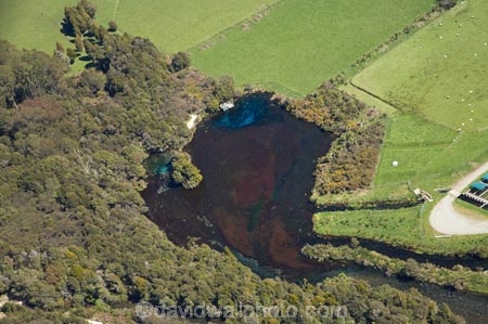 aerial;aerial-photo;aerial-photograph;aerial-photographs;aerial-photography;aerial-photos;aerial-view;aerial-views;aerials;Golden-Bay;N.Z.;Nelson-Region;New-Zealand;NZ;Pupu-Springs;S.I.;SI;South-Is.;South-Island;Takaka;Te-Waikoropupu-Springs