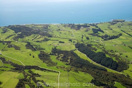 aerial;aerial-photo;aerial-photograph;aerial-photographs;aerial-photography;aerial-photos;aerial-view;aerial-views;aerials;agricultural;agriculture;country;countryside;farm;farming;farmland;farms;field;fields;Golden-Bay;horticulture;meadow;meadows;N.Z.;Nelson-Region;New-Zealand;NZ;paddock;paddocks;pasture;pastures;rural;S.I.;SI;South-Is.;South-Island;Takaka