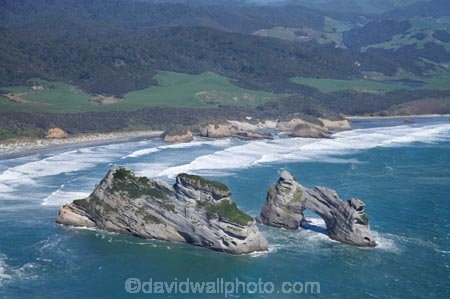 aerial;aerial-photo;aerial-photograph;aerial-photographs;aerial-photography;aerial-photos;aerial-view;aerial-views;aerials;Archway-Islands;beach;beaches;coast;coastal;coastline;coastlines;coasts;geological;geology;N.Z.;Nelson-Region;New-Zealand;North-West-Coast;Northern-West-Coast;NZ;ocean;oceans;rock-formation;rock-formations;S.I.;sand;sandstone;sandy;sea;seas;shore;shoreline;shorelines;shores;SI;South-Is.;South-Island;stone;Tasman-Sea;water;wave;waves;Wharariki-Beach