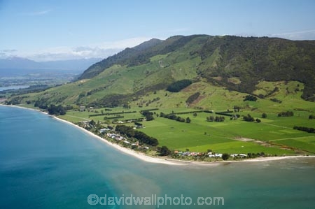 aerial;aerial-photo;aerial-photograph;aerial-photographs;aerial-photography;aerial-photos;aerial-view;aerial-views;aerials;agricultural;agriculture;bach;baches;Burnett-Range;coast;coastal;coastline;coastlines;coasts;country;countryside;crib;cribs;farm;farming;farmland;farms;field;fields;Golden-Bay;holiday-home;holiday-homes;holiday-house;holiday-houses;meadow;meadows;N.Z.;Nelson-Region;New-Zealand;NZ;ocean;paddock;paddocks;Pakawau;pasture;pastures;rural;S.I.;sea;shore;shoreline;shorelines;shores;SI;South-Is.;South-Island;water