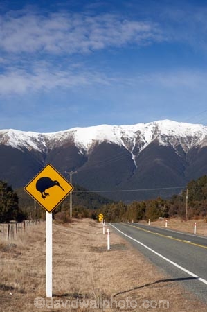altitude;bird;bush-line;bush-lines;bush_line;bush_lines;bushline;bushlines;color;colors;colour;colours;driving;emblem;highway;highways;icon;icons;kiwi;kiwi-sign;kiwi-signs;kiwi-warning-sign;kiwi-warning-signs;logo;mount;mountain;mountain-peak;mountainous;mountains;mountainside;mt;mt.;N.Z.;national-park;national-parks;native;nature;Nelson-District;Nelson-Lakes-N.P.;Nelson-Lakes-National-Park;Nelson-Lakes-NP;Nelson-Region;new-zealand;NZ;open-road;open-roads;peak;peaks;range;ranges;road;road-sign;road-signs;road-trip;roads;S.I.;Saint-Arnaud-Range;SI;sign;signs;snow;snow-capped;snow-line;snow-lines;snow_capped;snow_line;snow_lines;snowcapped;snowline;snowlines;snowy;South-Is;South-Island;St-Arnaud-Range;St.-Arnaud-Range;State-Highway-63;summit;summits;symbol;symbols;Tasman-District;Tasman-Region;transport;transportation;travel;traveling;travelling;tree-line;tree-lines;tree_line;tree_lines;treeline;treelines;trip;yellow