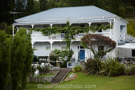 ale-house;ale-houses;architecture;bar;bars;building;buildings;colonial;free-house;free-houses;heritage;historic;historic-building;historic-buildings;historical;historical-building;historical-buildings;history;hotel;hotels;N.I.;N.Z.;New-Zealand;NI;North-Is;North-Is.;North-Island;Northland;NZ;old;place;places;pub;public-house;public-houses;pubs;Puhoi-Hotel;Puhoi-Pub;saloon;saloons;tavern;taverns;tradition;traditional;wood;wooden