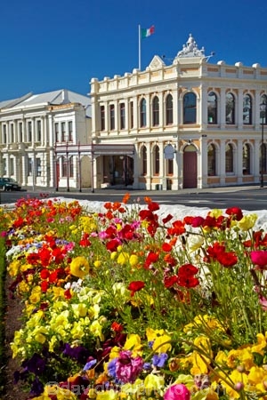 AMP-Building;AMP-Society-Building;bloom;blooming;blooms;blooning;building;buildings;floral;flower;flower-bed;flower-beds;flower-garden;flower-gardens;flowers;Former-AMP-Building;Former-Star-and-Garter-Hotel;garden;gardens;heritage;historic;historic-building;historic-buildings;historical;historical-building;historical-buildings;history;Itchen-St;Itchen-Street;N.Z.;New-Zealand;North-Otago;NZ;Oamaru;old;Otago;public-flower-garden;public-garden;public-gardens;S.I.;season;seasonal;seasons;SI;South-Is;South-Island;spring;spring-time;spring_time;springtime;Star-amp;-Garter-Building;Star-and-Garter-Building;Star-and-Garter-Hotel;Sth-Is;Thames-St;Thames-Street;tradition;traditional;Waitaki;Waitaki-District