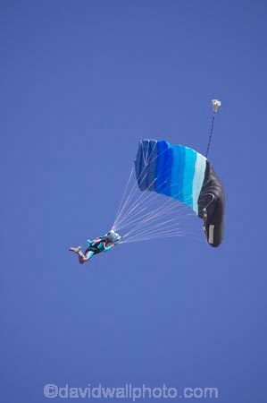 _B1A2998;adrenaline;adventure;adventure-tourism;altitude;canopies;canopy;chute;chutes;excite;excitement;extreme;extreme-sport;extreme-sports;fly;flyer;flying;free;Freedom;jump;leap;n.z.;new-zealand;New-Zealand-Gliding-Grand-Prix;north-otago;nz;omarama;Otago;parachute;parachute-jumper;parachute-jumpers;parachuter;parachuters;parachutes;parachuting;parachutist;recreation;S.I.;SI;skies;sky;sky-dive;sky-diver;sky-divers;sky-diving;skydive;sky_dive;skydiver;sky_diver;skydivers;sky_divers;skydiving;sky_diving;south-island;sport;sports;Waitaki-District;waitaki-valley