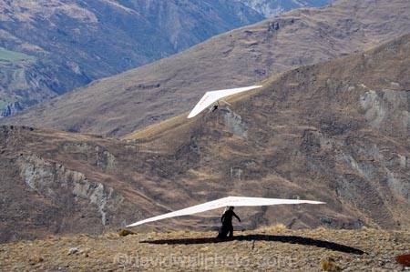 adrenaline;adventure;adventure-tourism;altitude;excite;excitement;extreme;extreme-sport;fly;flyer;flying;free;freedom;hang-glide;hang-glider;hang-glider-pilot;hang-gliders;hang_glide;hang_glider;hang_glider-pilot;hang_gliders;N.Z.;New-Zealand;NZ;Otago;pilot;pilots;Queenstown;recreation;S.I.;SI;skies;sky;South-Is.;South-Island;Southern-Lakes;Southern-Lakes-District;Southern-Lakes-Region;sport;sports;take-off;take_off;takeoff;view