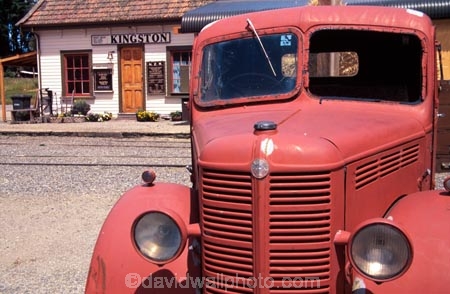 train;steam;trains;historic;historical;rail;tourism;tourist;tourists;excursion;railway;track;tracks;Bedford-Truck;Bedford;Bedfords