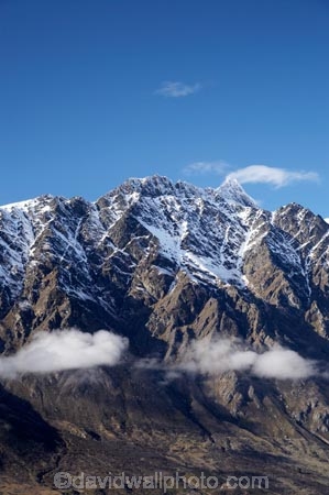 alpine;altitude;cloud;clouds;fog;foggy;fogs;high-altitude;mist;mists;misty;mount;mountain;mountain-peak;mountainous;mountains;mountainside;mt;mt.;N.Z.;New-Zealand;NZ;Otago;peak;peaks;Queenstown;range;ranges;Region;Remarkables;S.I.;season;seasonal;seasons;SI;snow;snow-capped;snow_capped;snowcapped;snowy;South-Is;South-Is.;South-Island;Southern-Lakes;Southern-Lakes-District;Southern-Lakes-Region;summit;summits;The-Remarkables;winter
