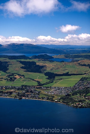 aerials;lakes;town;towns;cities;city;township;thermal;tourism;village
