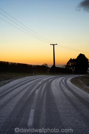 bend;bends;break-of-day;centre-line;centre-lines;centre_line;centre_lines;centreline;centrelines;cold;corner;corners;curve;curves;danger;dangerous;dawn;dawning;daybreak;driving;first-light;freeze;freezing;frost;frosts;frosty;highway;highways;ice;icy;icy-road;icy-roads;line;lines;morning;N.I.;N.Z.;New-Zealand;NI;North-Is;North-Is.;North-Island;NZ;open-road;open-roads;orange;pole;poles;post;posts;power-line;power-lines;power-pole;power-poles;road;road-trip;roads;season;seasonal;seasons;slippery-road;slippery-roads;Stratford;sunrise;sunrises;sunup;Taranaki;telegraph-line;telegraph-lines;telegraph-pole;telegraph-poles;transport;transportation;travel;traveling;travelling;trip;twilight;white;winter;winter-driving;winter-driving-conditions;winter-time;wintery;wire;wires