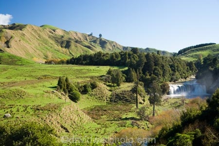 agricultural;agriculture;autuminal;autumn;autumn-colour;autumn-colours;autumnal;cascade;cascades;color;colors;colour;colours;country;countryside;creek;creeks;deciduous;fall;falls;farm;farming;farmland;farms;field;fields;leaf;leaves;Mangawhero-River;meadow;meadows;N.I.;N.Z.;natural;nature;New-Zealand;NI;North-Island;NZ;paddock;paddocks;pasture;pastures;Ruakawa-Falls;rural;scene;scenic;season;seasonal;seasons;State-Highway-4;stream;streams;tree;trees;Wanganui;Wanganui-_-Raetihi-Road;Wanganui-Region;water;water-fall;water-falls;waterfall;waterfalls;wet