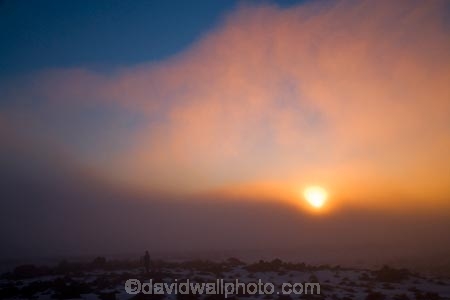 foggy;central-plateau;cold;dusk;evening;fog;freeze;freezing;mist;misty;morning;Mt-Ruapehu;N.I.;N.Z.;New-Zealand;NI;nightfall;North-Island;NZ;orange;ruapehu-district;season;seasonal;seasons;sky;snow;snowing;snowy;sunset;sunsets;twilight;volcanic-plateau;white;winter;wintery