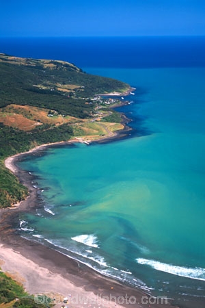 aerials;bays;beach;beaches;coastline;houses;ocean;sea;seashore;seaside;shore;shoreline;surf;tidal;tide;water;waves