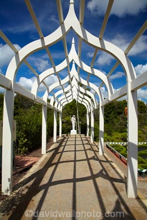 16th-century-English-renaissance-garden;botanic-garden;botanic-gardens;botanical-garden;botanical-gardens;Fantasy-Collection;Fantasy-Garden-Collection;garden;gardens;Hamilton-Garden;Hamilton-Gardens;N.Z.;New-Zealand;North-Is;North-Island;Nth-Is;NZ;public-garden;public-gardens;Tudor-Garden;Tudor-Gardens;Waikato;arch;arches