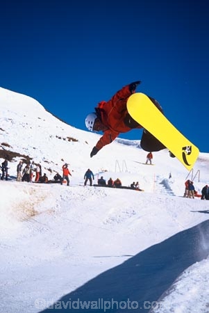 snow;board;boarder;boarders;boarders;snowboarders;snowboarding;snowboarder;boarding;action;adventure;high;fly;in-the-air;jump;jumping;jump
