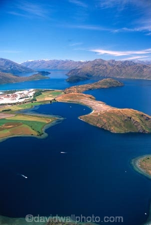mountain;mountains;bay;bays;lake;lakes;island;islands;aerial;aerials