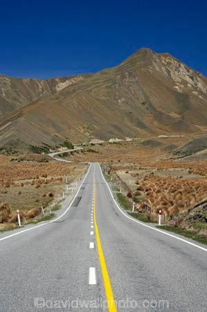 Central-Otago;centre-line;centre-lines;centre_line;centre_lines;centreline;centrelines;driving;high-country;highcountry;highland;highlands;highway;highways;Lindis-Pass;N.Z.;New-Zealand;North-Otago;NZ;open-road;open-roads;Otago;ridge;ridgeline;ridgelines;ridges;road;road-trip;roads;SI;snow-tussock;snow-tussocks;South-Island;State-Highway-8;State-Highway-Eight;straight;transport;transportation;travel;traveling;travelling;trip;tussock;tussock-land;tussock-lands;tussockland;tussocklands;tussocks;uplands