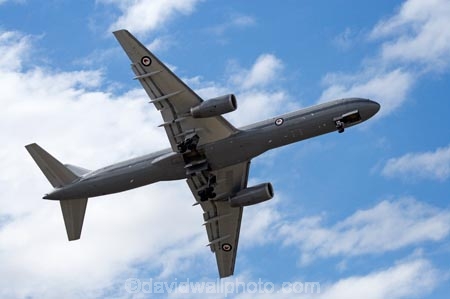 757;757s;aeroplane;aeroplanes;air-craft;air-display;air-displays;air-force;air-show;air-shows;aircraft;airforce;airplane;airplanes;airshow;airshows;aviating;aviation;aviator;aviators;Boeing-757;Boeing-757s;demonstration;display;displays;flight;flights;fly;flying;N.Z.;new-zealand;NZ;Old;plane;planes;RNZAF;Royal-New-Zealand-Air-Force;S.I.;SI;sky;South-Is.;South-Island;wanaka;warbirds-over-wanaka