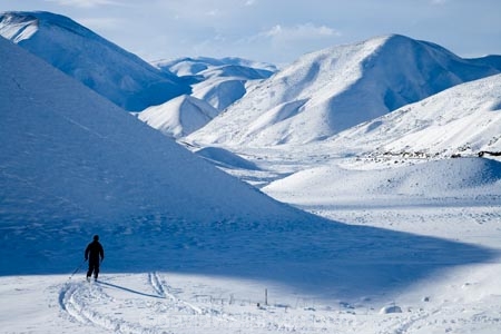 alpine;alpine-pass;alpine-passes;Central-Otago;cold;freeze;freezing;Lindis-Pass;Lindis-Pass-Scenic-Reserve;N.Z.;New-Zealand;North-Otago;NZ;Otago;recreation;S.I.;season;seasonal;seasons;SI;skiier;skiiers;skiing;snow;snowy;South-Island;white;winter;winter-sport;winter-sports;wintery