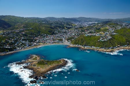 aerial;aerial-image;aerial-images;aerial-photo;aerial-photograph;aerial-photographs;aerial-photography;aerial-photos;aerial-view;aerial-views;aerials;bay;bays;coast;coastal;coastline;coastlines;coasts;Cook-Strait;island;Island-Bay;Island-Bay-suburb;islands;N.I.;N.Z.;New-Zealand;NI;North-Is;North-Island;NZ;sea;seas;shore;shoreline;shorelines;shores;Tapu-Te-Ranga-Is;Tapu-Te-Ranga-Island;The-Esplanade;water;Wellington