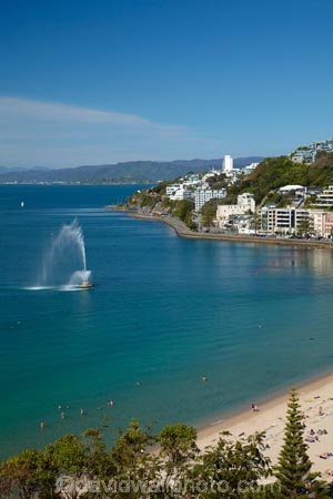 beach;beaches;coast;coastal;fountain;fountains;harbor;harbors;harbour;harbours;N.I.;N.Z.;New-Zealand;NI;North-Is.;North-Island;Nth-Is;NZ;Oriental-Bay;Port-Nicholson;Te-Whanganui_a_Tara;Wellington;Wellington-Harbor;Wellington-Harbour;Wellington-Waterfront