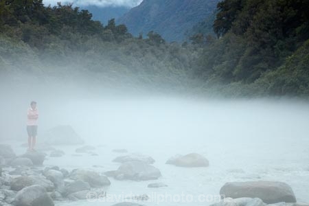 boy;Cook-River;fog;foggy;fogs;Fox-Glacier;inversion;inversion-layer;inversion-layers;male;man;mist;mists;misty;model-release;model-released;MR;N.Z.;New-Zealand;NZ;S.I.;SI;South-Is;South-Island;Sth-Is;tourism;tourist;tourists;unusual;unusual-weather;weather;Weheka;West-Coast;Westland