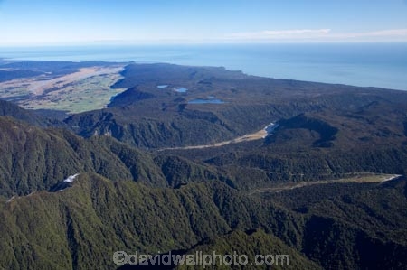 aerial;aerial-photo;aerial-photograph;aerial-photographs;aerial-photography;aerial-photos;aerial-view;aerial-views;aerials;beautiful;beauty;beech-gap;bush;endemic;forest;forests;green;N.Z.;native;native-bush;natives;natural;nature;New-Zealand;NZ;rain-forest;rain-forests;rain_forest;rain_forests;rainforest;rainforests;S.I.;scene;scenic;SI;South-Is.;South-Island;South-West-New-Zealand-World-Heritage-Area;Tasman-Sea;Te-Poutini-National-Park;Te-Wahipounamu;timber;tree;tree-trunk;tree-trunks;trees;trunk;trunks;water;West-Coast;Westland;westland-national-park;wood;woods;World-Heritage-Area