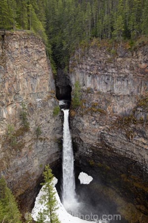 B.C.;BC;bluff;bluffs;British-Columbia;Canada;Canadian;cascade;cascades;cliff;cliffs;creek;creeks;falls;la-Colombie_Britannique;mountainside;mountainsides;natural;nature;North-America;scene;scenic;Spahats-Creek-Falls;Spahats-Falls;Spahats-Waterfall;steep;stream;streams;water;water-fall;water-falls;waterfall;waterfalls;Wells-Gray-Park;Wells-Gray-Provincial-Park;Wells-Gray-Provincial-Pk;wet