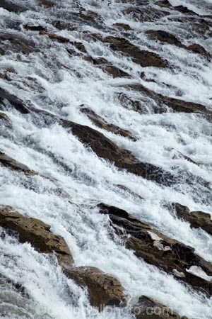 AB;Alberta;Albertas-Rockies;Banff;Banff-N.P.;Banff-National-Park;Banff-NP;Bow-Falls;Bow-River;Bow-Waterfall;Bow-Waterfalls;Canada;Canadian;Canadian-Cordillera;Canadian-Rockies;Canadian-Rocky-Mountain-Parks;Canadian-Rocky-Mountain-Parks-World-Heritage-Site;cascade;cascades;creek;creeks;eroded;erosion;falls;natural;nature;North-America;North-American-Cordillera;North-American-Rocky-Mountains-Range;Rocky-Mountains;Rocky-Mountains-Range;scene;scenic;stream;streams;water;water-fall;water-falls;waterfall;waterfalls;Western-Canada;Western-Cordillera;wet;white-water