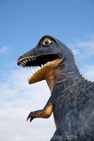 AB;Alberta;Albertosaur;Albertosaurus-Dinosaur;Albertosaurus-Dinosaur-Statue;Albertosaurus-Dinosaurs;art;art-work;art-works;Canada;Canadian;Canadian-Badlands;cementosaur;cementosaurs;Dinosaur;dinosaur-capital-of-canada;dinosaur-capital-of-the-world;Dinosaur-Statue;Dinosaur-Statues;Dinosaurs;Drumheller;North-America;public-art;public-art-work;public-art-works;public-sculpture;public-sculptures;Red-Deer-River-Valley;sculpture;sculptures;statue;statues;tyrannosaurid-theropod-dinosaur;tyrannosaurid-theropod-dinosaurs;Western-Canada
