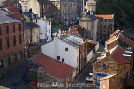 Britain;British-Isles;England;English;Europe;fishing-port;fishing-ports;fishing-village;fishing-villages;G.B.;GB;Great-Britain;N.E.-England;narrow-lane;narrow-lanes;narrow-street;narrow-streets;NE-England;North-East-England;North-Yorkshire;Staithes;U.K.;UK;United-Kingdom;Yorkshire
