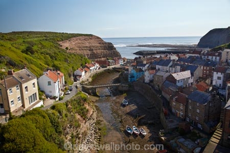 Britain;British-Isles;England;English;Europe;fishing-port;fishing-ports;fishing-village;fishing-villages;G.B.;GB;Great-Britain;N.E.-England;NE-England;North-East-England;North-Yorkshire;Roxby-Beck;Staithes;U.K.;UK;United-Kingdom;Yorkshire